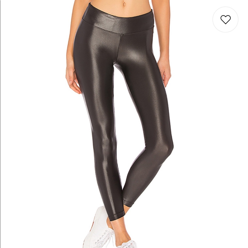 Koral lustrous midrise legging in Lead Size M